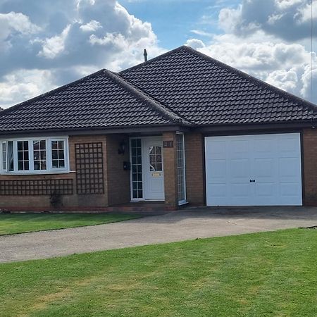 Spacious & Upmarket 2 Bedroom Detached Bungalow In Boston Extérieur photo